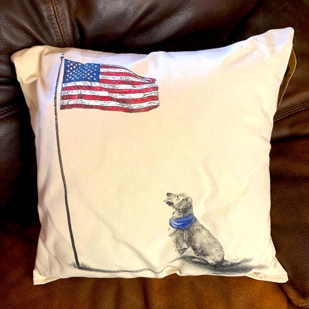 NWT Maya Pickles Pillow Original/ Rare Dog Looking Up at USA Flag